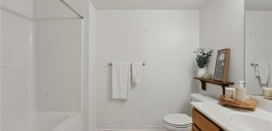 Homes for Sale in Kansas City, MO 64119 | 5610 NE 80th Terrace, Unit#1D