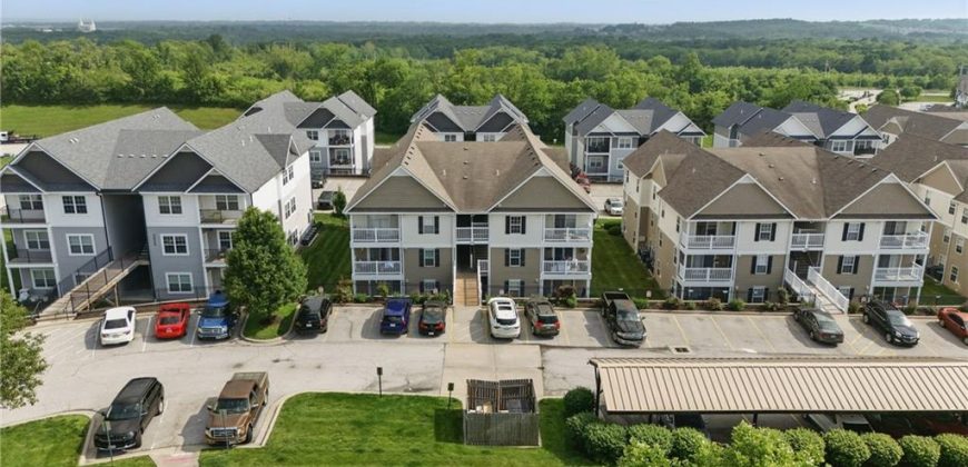 Homes for Sale in Kansas City, MO 64119 | 5610 NE 80th Terrace, Unit#1D