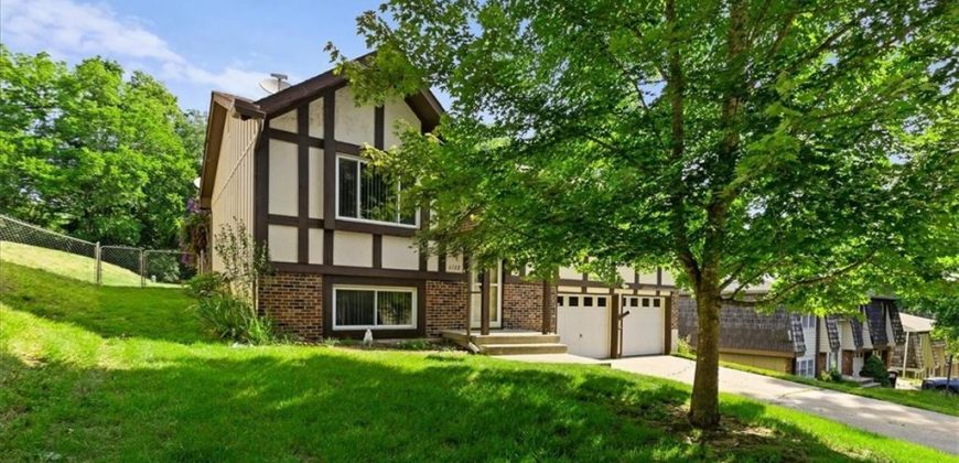 Homes for Sale in Kansas City, MO 64151 | 6108 NW 51st Terrace