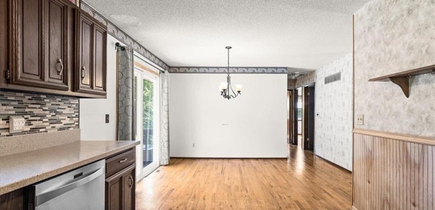 Homes for Sale in Kansas City, MO 64151 | 6108 NW 51st Terrace