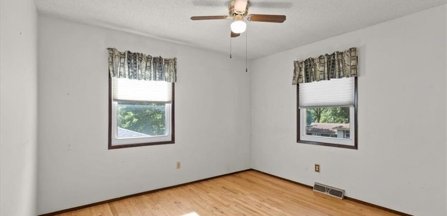 Homes for Sale in Kansas City, MO 64151 | 6108 NW 51st Terrace