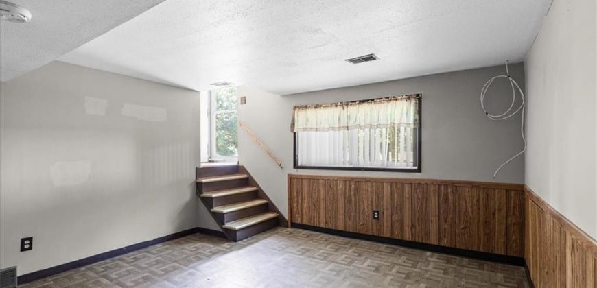 Homes for Sale in Kansas City, MO 64151 | 6108 NW 51st Terrace