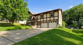 Homes for Sale in Kansas City, MO 64151 | 6108 NW 51st Terrace