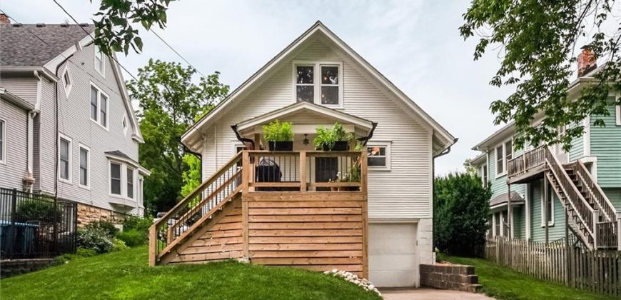 Homes for Sale in Liberty, MO 64068 | 207  McCarty Street