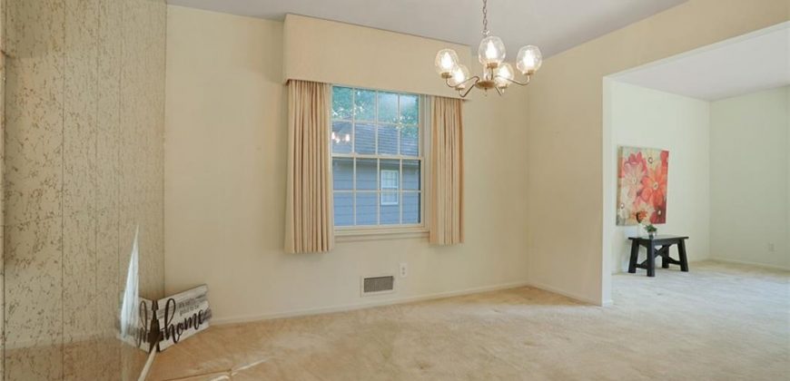 Homes for Sale in Kansas City, MO 64151 | 6705  Dawn Lane