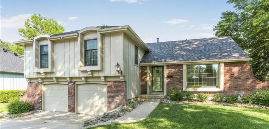 Homes for Sale in Kansas City, MO 64151 | 6705  Dawn Lane