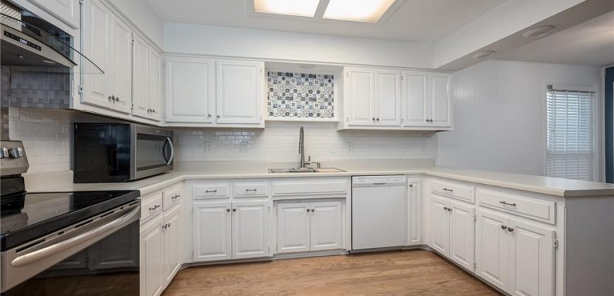 Homes for Sale in Kansas City, MO 64155 | 412 NE 96th Terrace