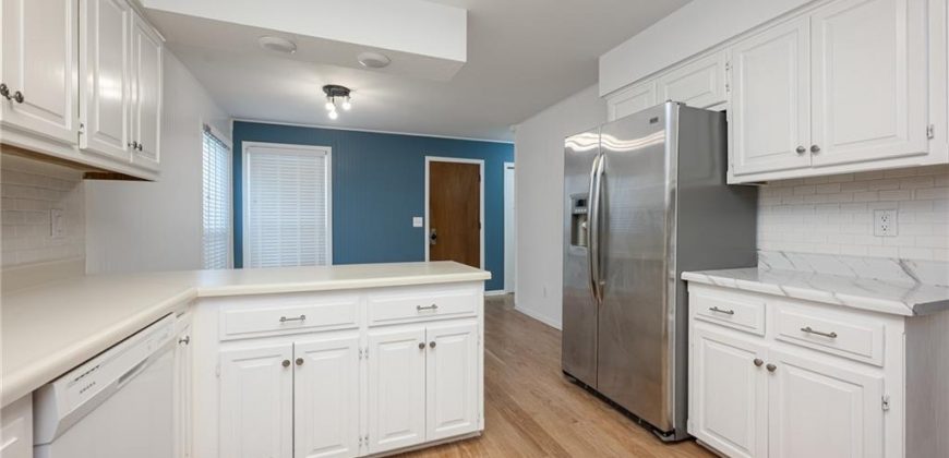 Homes for Sale in Kansas City, MO 64155 | 412 NE 96th Terrace
