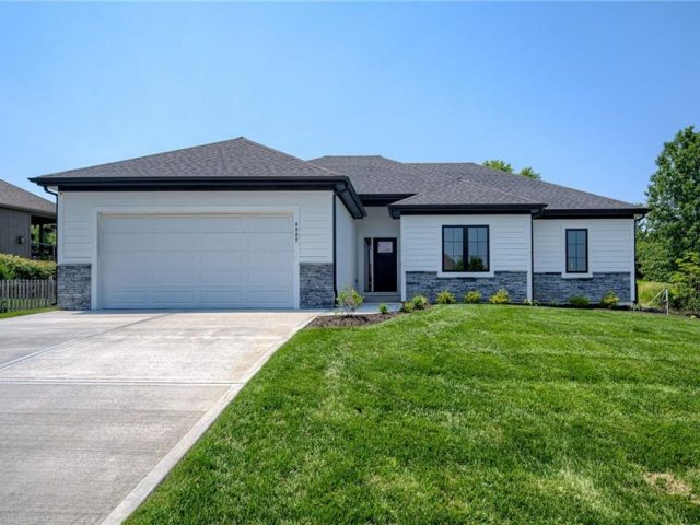 Homes for Sale in Kansas City, MO 64119 | 4805 NE 62nd Street