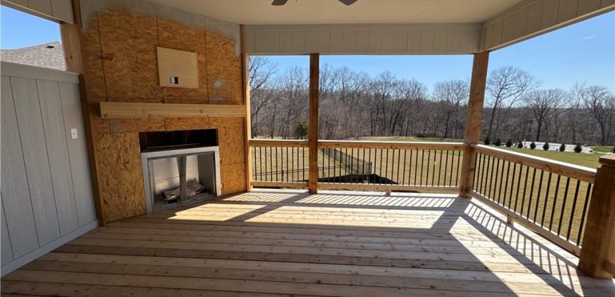 Homes for Sale in Parkville, MO 64152 | 13494  Terrace Park Drive