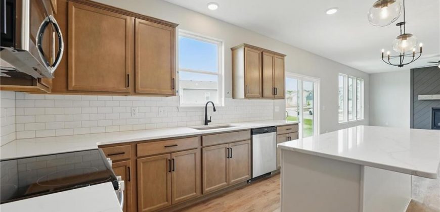 Homes for Sale in Kansas City, MO 64154 | 3000 NW 95th Terrace