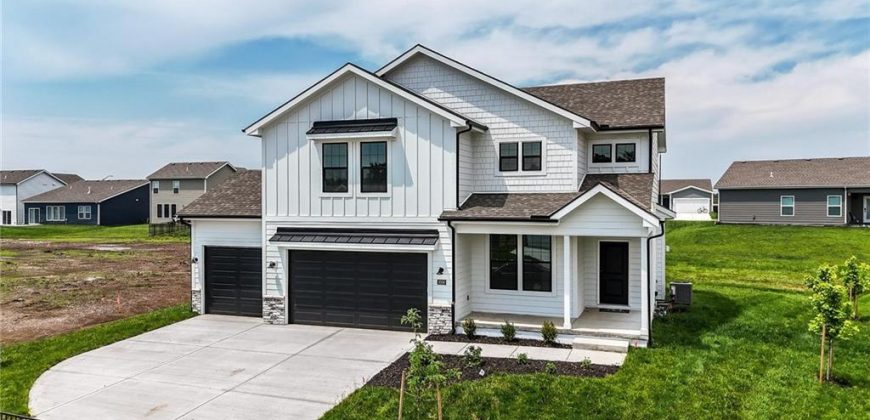 Homes for Sale in Kansas City, MO 64154 | 3000 NW 95th Terrace