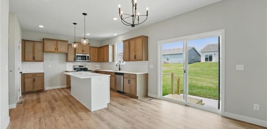 Homes for Sale in Kansas City, MO 64154 | 3000 NW 95th Terrace