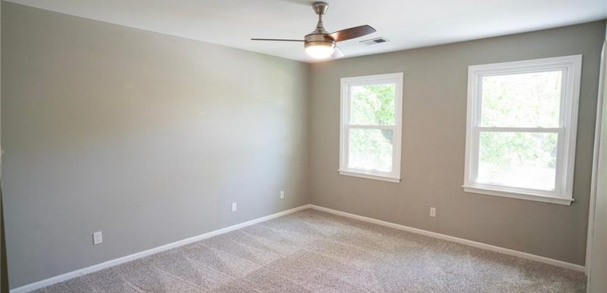 Homes for Sale in Liberty, MO 64068 | 1129  Camelot Hill Street