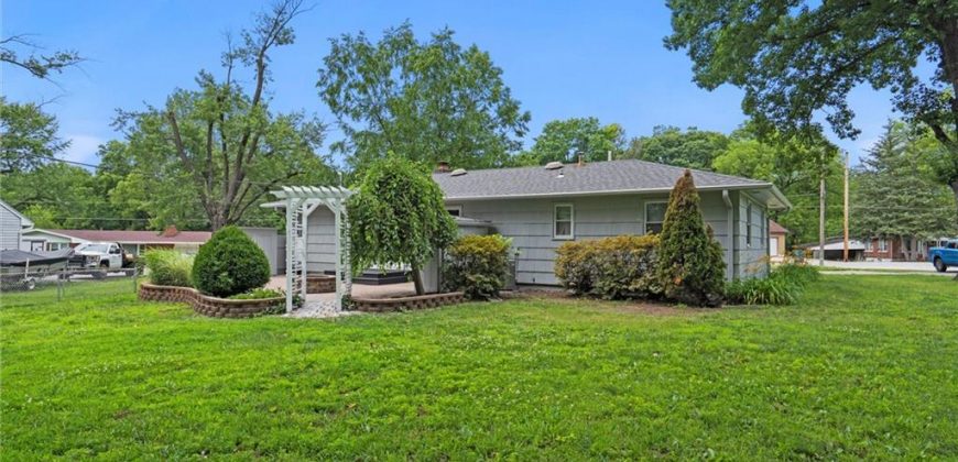 Homes for Sale in Pleasant Valley, MO 64068 | 6809 N Brookside Road