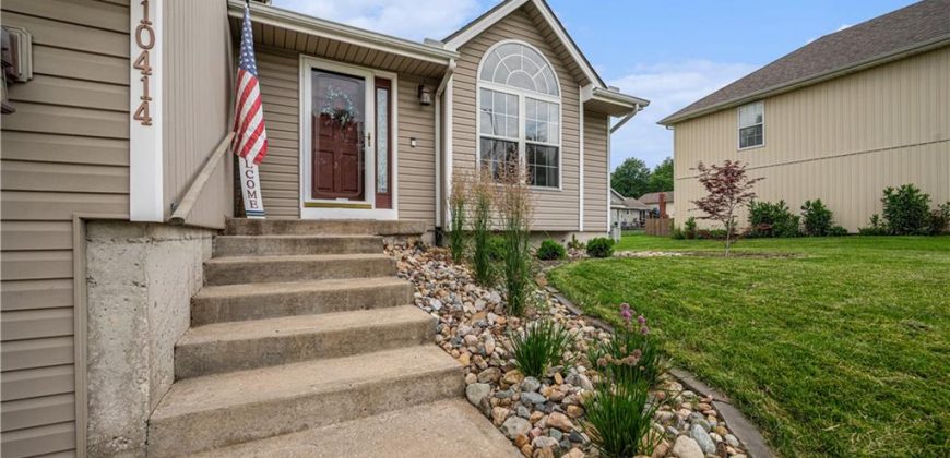 Homes for Sale in Kansas City, MO 64155 | 10414 N Tracy Avenue