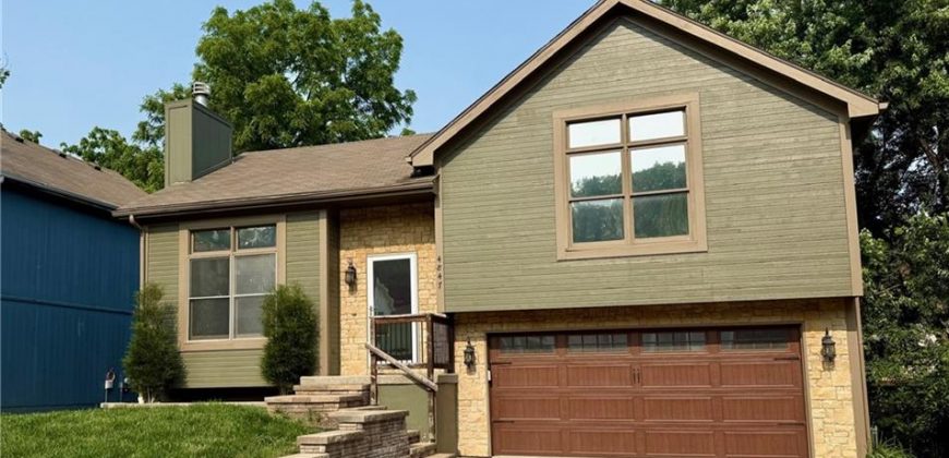 Homes for Sale in Kansas City, MO 64119 | 4847 N BEACON Avenue