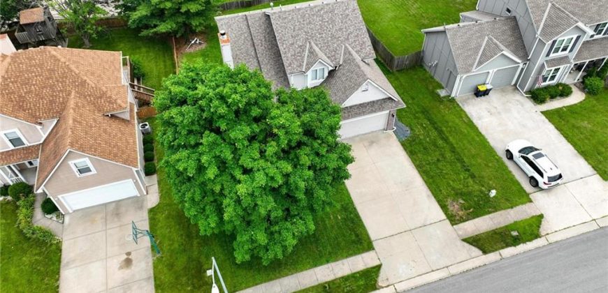 Homes for Sale in Kansas City, MO 64119 | 7115 N Corrington Avenue