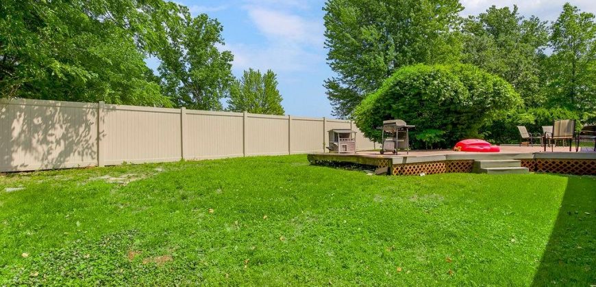 Homes for Sale in Lake Waukomis, MO 64151 | 376 NW North Shore Drive