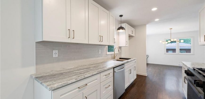 Homes for Sale in Kansas City, MO 64151 | 3109 NW Karen Road