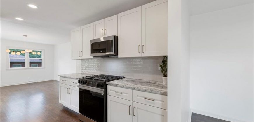 Homes for Sale in Kansas City, MO 64151 | 3109 NW Karen Road