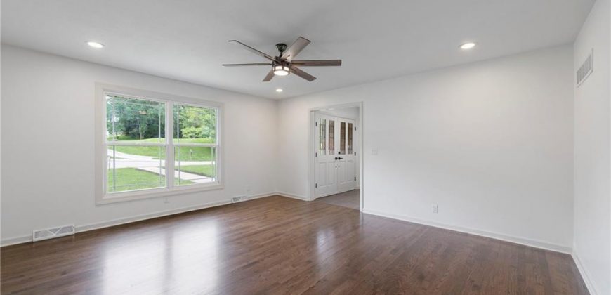 Homes for Sale in Kansas City, MO 64151 | 3109 NW Karen Road