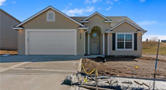 Homes for Sale in Excelsior Springs, MO 64024 | 2409  Merlot Place