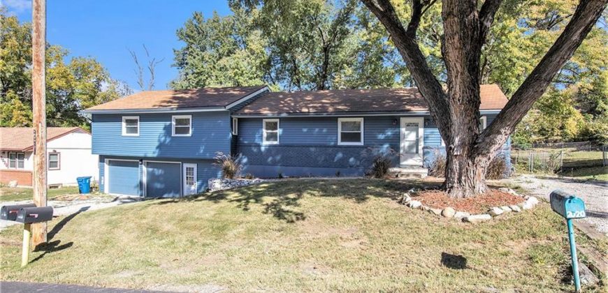Homes for Sale in Northmoor, MO 64151 | 2020 NW 50th Street