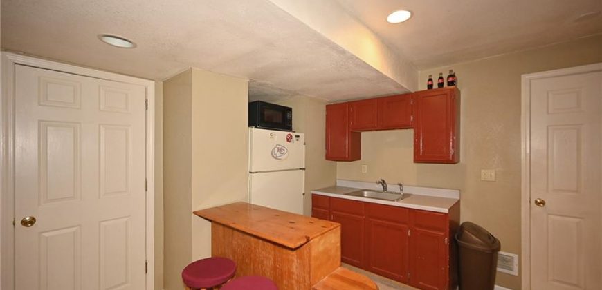 Homes for Sale in Kansas City, MO 64118 | 2406 NE 78th Terrace