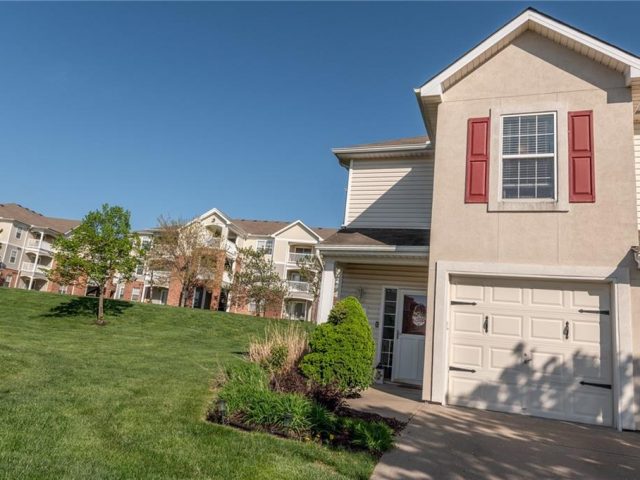 Homes for Sale in Kansas City, MO 64155 | 7 NE 94th Court