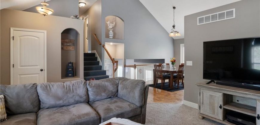 Homes for Sale in Kansas City, MO 64157 | 10747 N Laurel Avenue