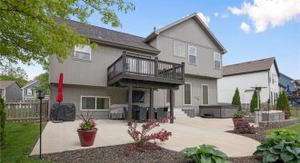 Homes for Sale in Kansas City, MO 64157 | 10747 N Laurel Avenue