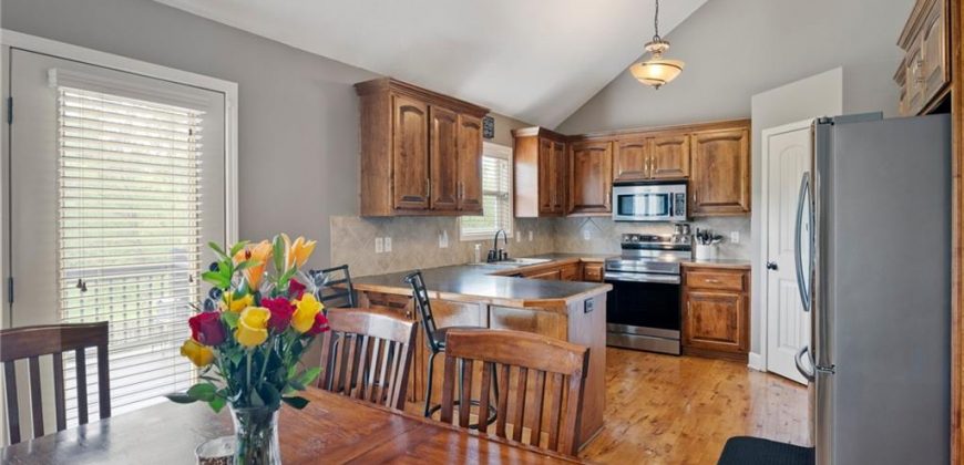 Homes for Sale in Kansas City, MO 64157 | 10747 N Laurel Avenue