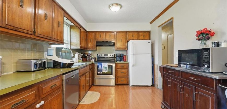 Homes for Sale in Excelsior Springs, MO 64024 | 1224  Michele Drive