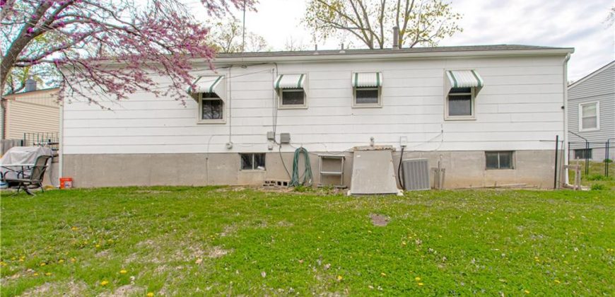 Homes for Sale in Kansas City, MO 64116 | 435 NE 41st Terrace