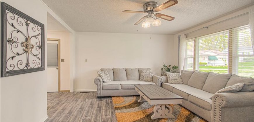 Homes for Sale in Kansas City, MO 64116 | 435 NE 41st Terrace