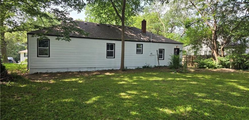 Homes for Sale in Liberty, MO 64068 | 832  Hillside Avenue