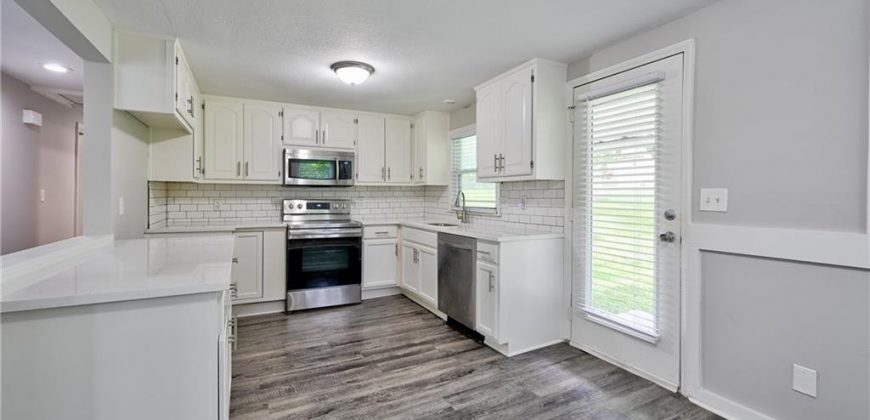 Homes for Sale in Kansas City, MO 64119 | 6124 N Colorado Avenue