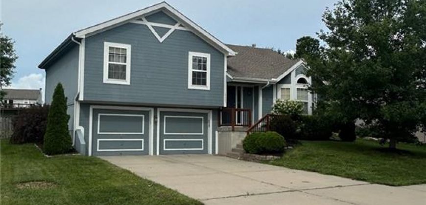 Homes for Sale in Kansas City, MO 64157 | 10606 N Skiles Avenue