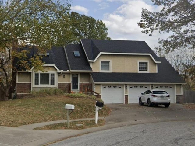 Homes for Sale in Kansas City, MO 64151 | 4402 NW 65th Court
