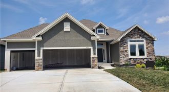 Homes for Sale in Kansas City, MO 64156 | 7012 NE 102nd Court