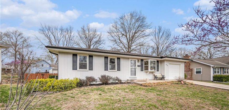 Homes for Sale in Gladstone, MO 64119 | 2902 NE 63rd Street