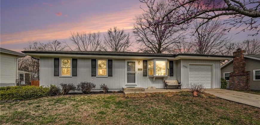 Homes for Sale in Gladstone, MO 64119 | 2902 NE 63rd Street