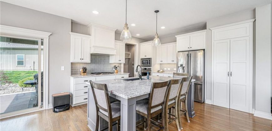 Homes for Sale in Smithville, MO 64089 | 17560  Smith’s Mill Road