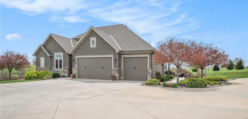Homes for Sale in Smithville, MO 64089 | 17560  Smith’s Mill Road