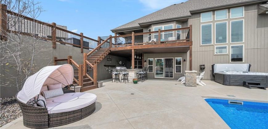 Homes for Sale in Smithville, MO 64089 | 17560  Smith’s Mill Road