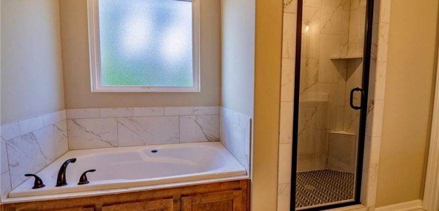 Homes for Sale in Kansas City, MO 64119 | 7812 N Spruce Avenue