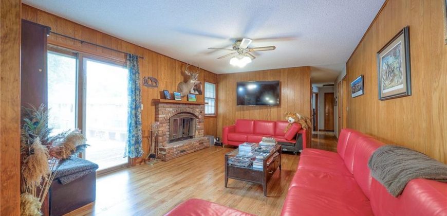 Homes for Sale in Gladstone, MO 64118 | 7512 N Wyandotte Street