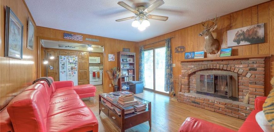 Homes for Sale in Gladstone, MO 64118 | 7512 N Wyandotte Street