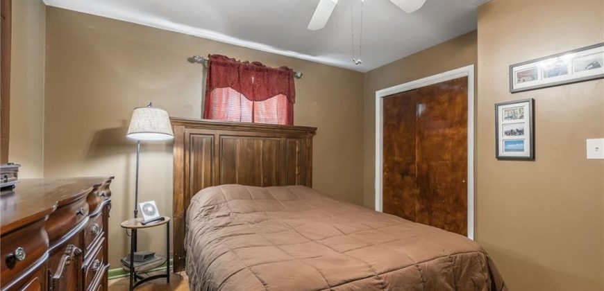 Homes for Sale in Kansas City, MO 64118 | 7940 N Broadway Street